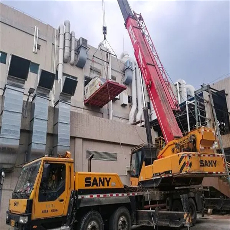 和庆镇租赁大型汽车吊，助力工程项目高效进行